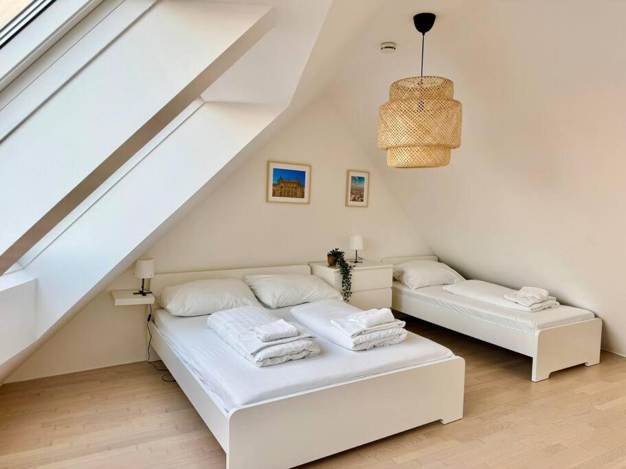 Bright Maisonette With Garden Wien