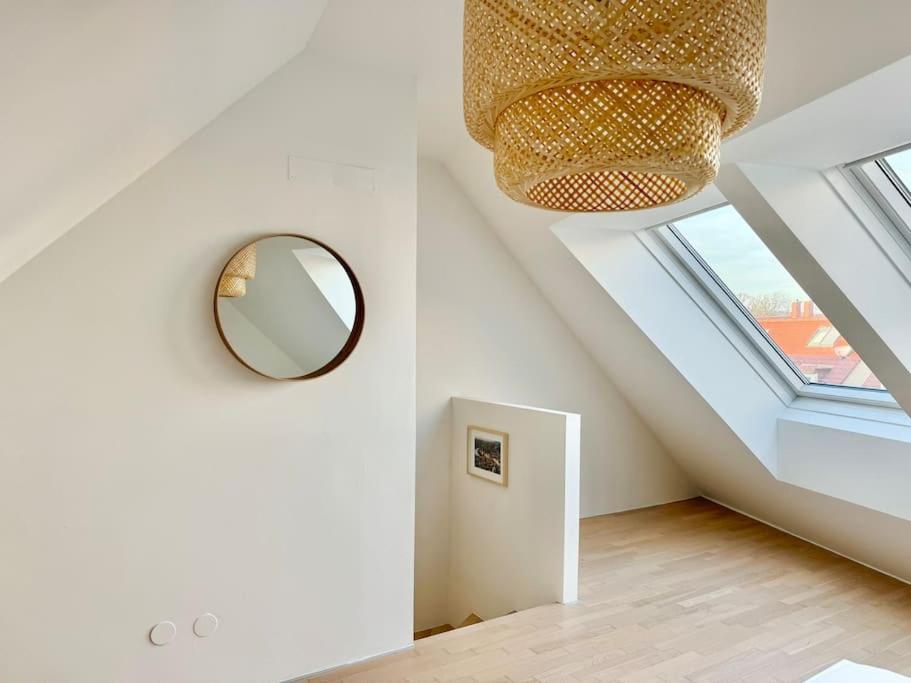 Bright Maisonette With Garden Apartment Wien